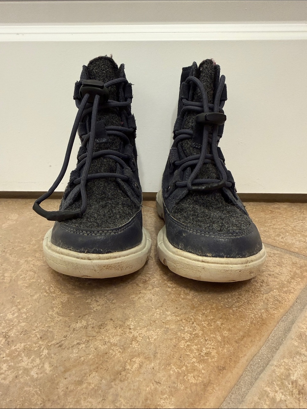Sorel Kids Navy Gray High-Top Boots